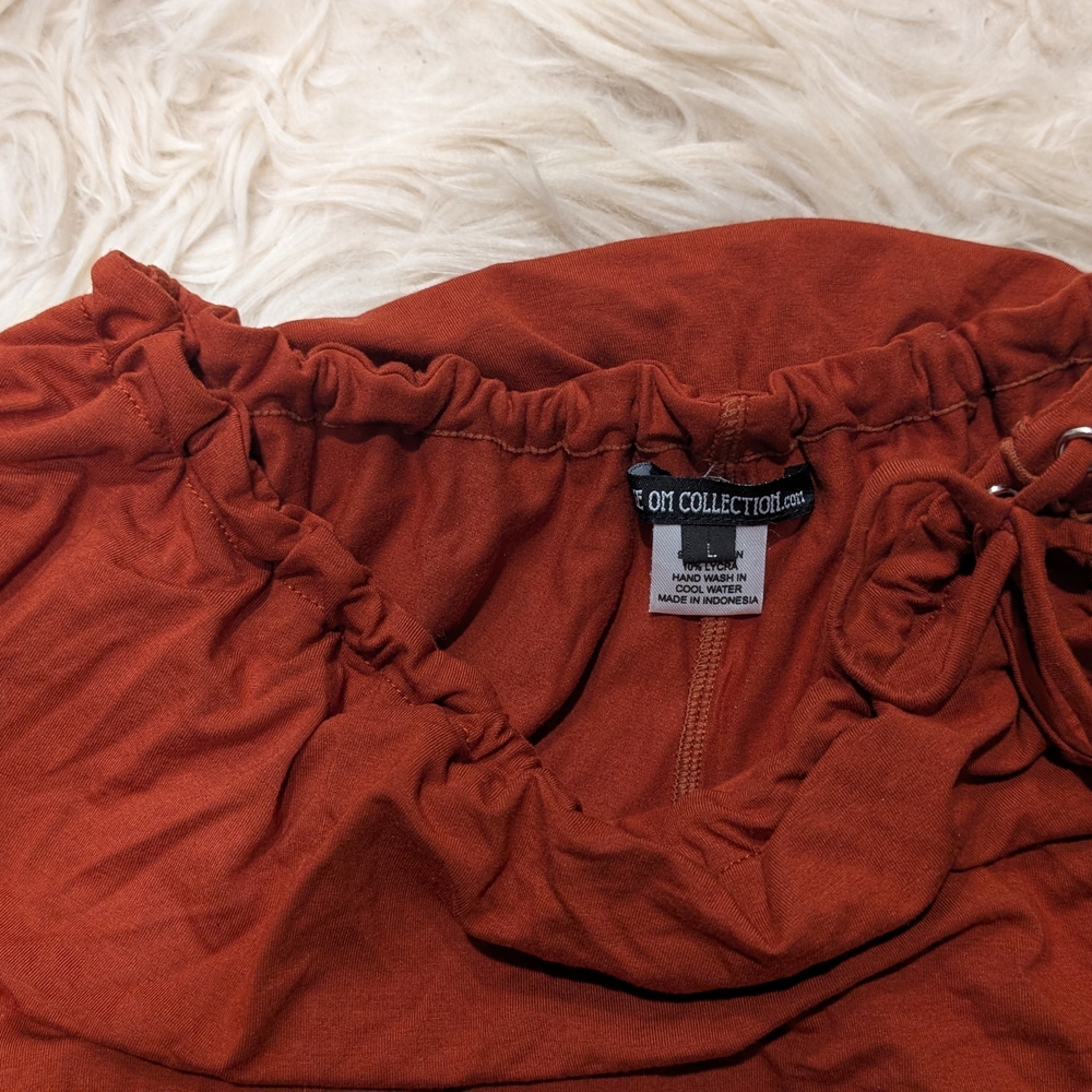 Elegant Rust Wide Leg Pants - Picture 2 of 2